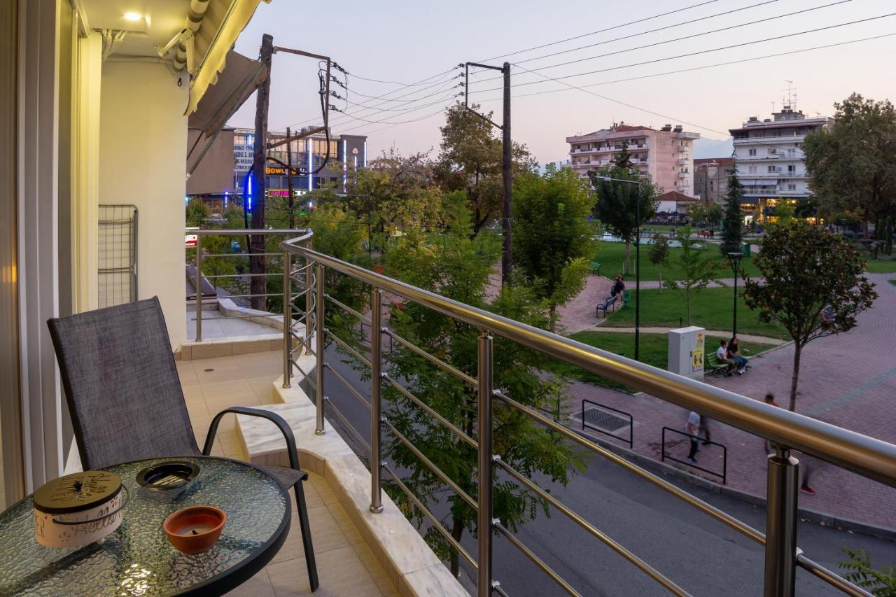 First View Apartment Katerini Exterior photo